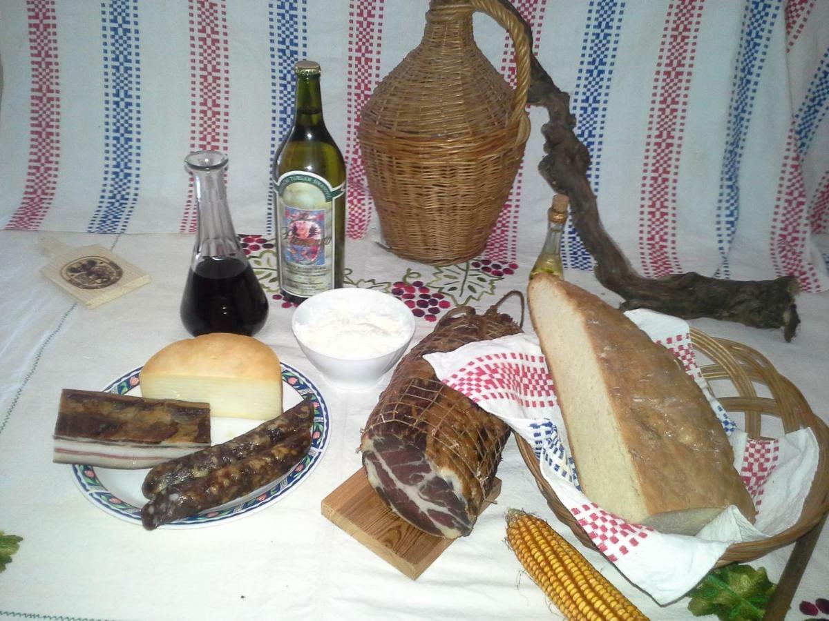 T.s.g. Simanovic Klinca Sela